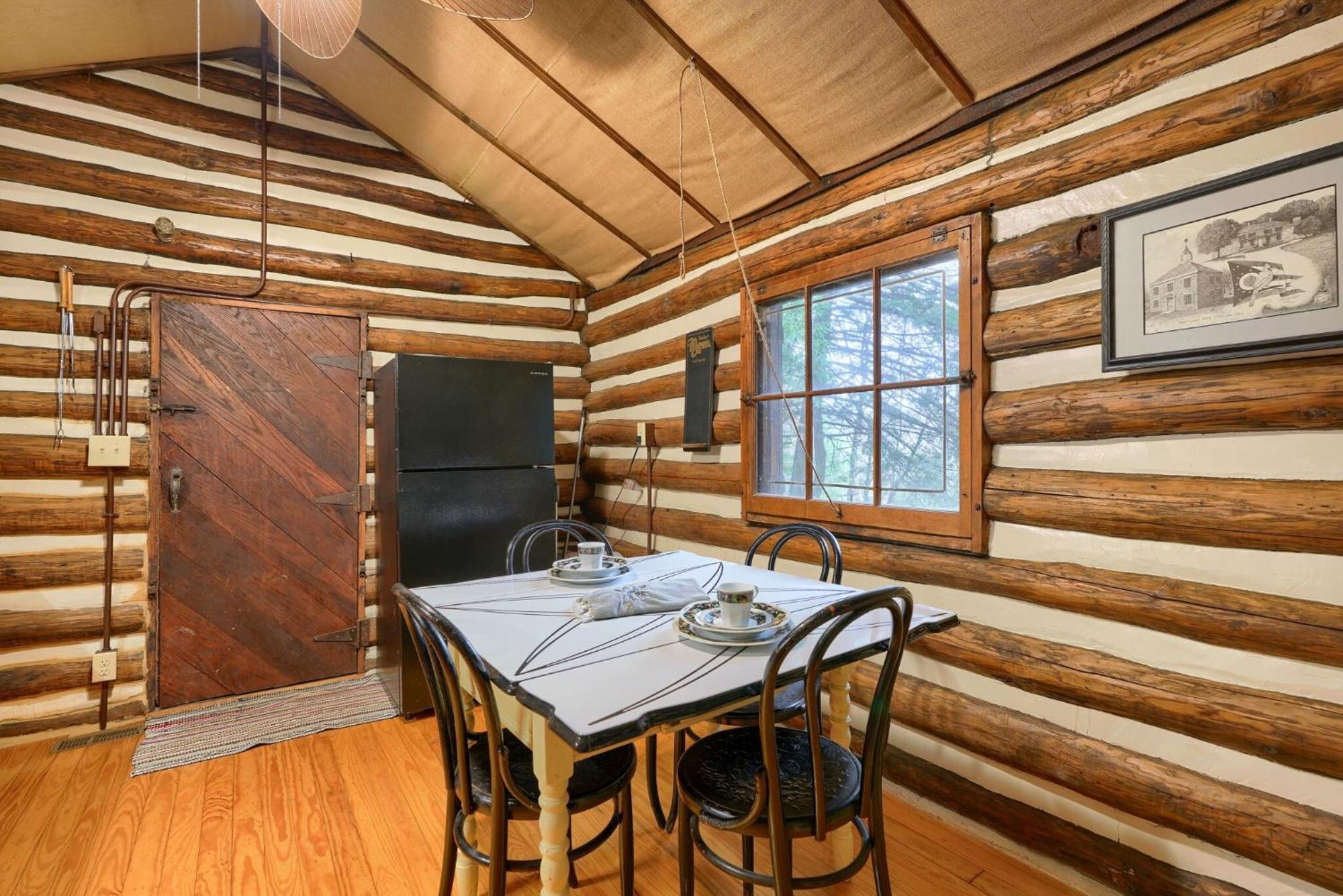 Russell Cabin Logan Exteriér fotografie