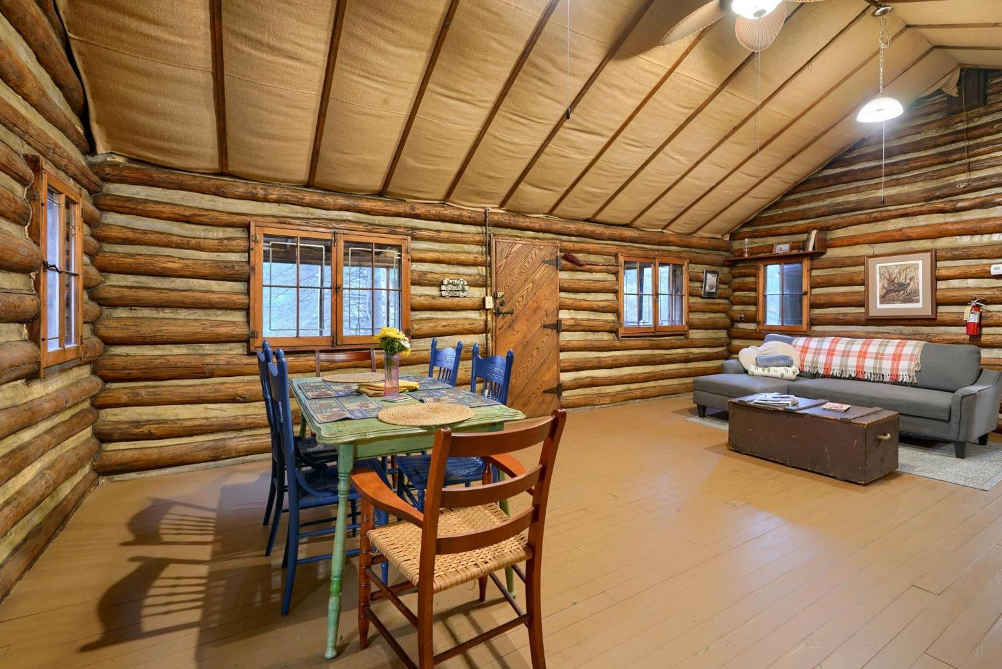 Russell Cabin Logan Exteriér fotografie