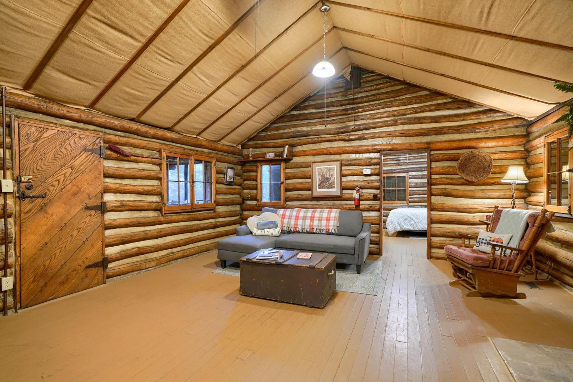 Russell Cabin Logan Exteriér fotografie